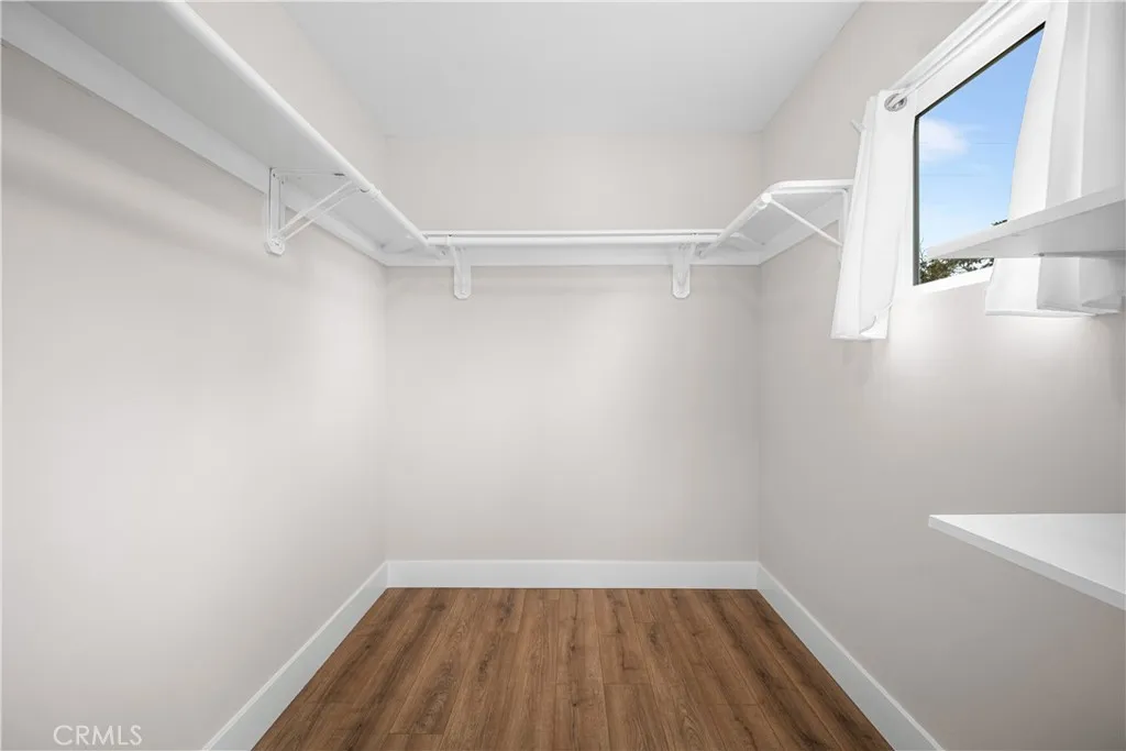 Lakewood, California 90713, United States, 4 Bedrooms Bedrooms, ,3 BathroomsBathrooms,Residential,Active,244620