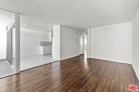 Photo of 1233 BARRY Avenue #201, Los Angeles, CA 90025 (MLS # 25584385) Photo of 1233 BARRY Avenue #201, Los Angeles, CA 90025 (MLS # 25584385)