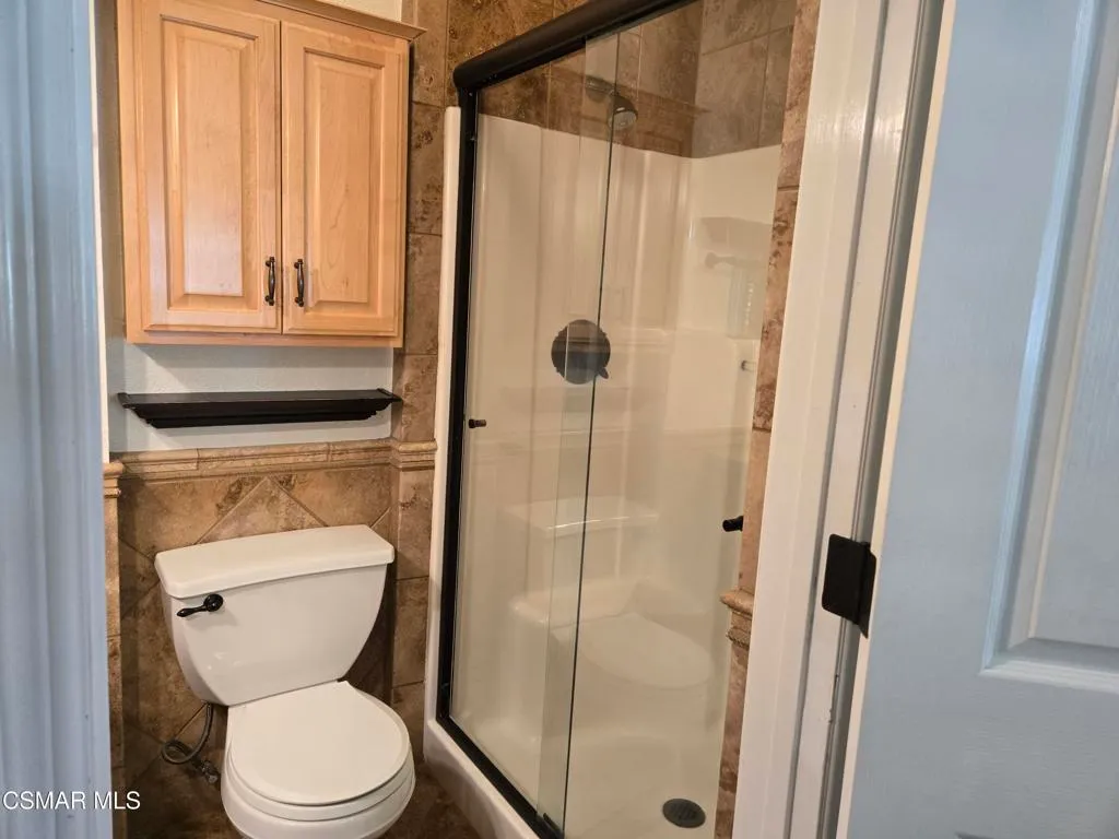 Westlake Village, California 91361, United States, 3 Bedrooms Bedrooms, ,2 BathroomsBathrooms,Residential,Active,200804