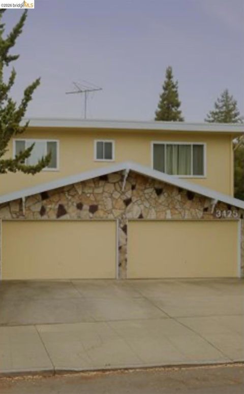 Photo of 3425 Wilson Ave Ave, Oakland, CA 94602 (MLS # 41128303)