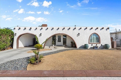 Photo of 571 Gray St ST, Colton, CA 92324 (MLS # IG26208627)
