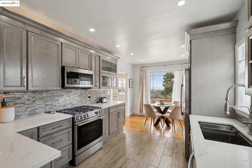 EL CERRITO VIEW - Residential