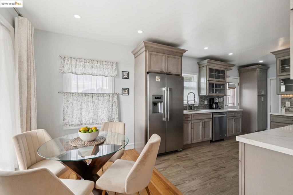 EL CERRITO VIEW - Residential