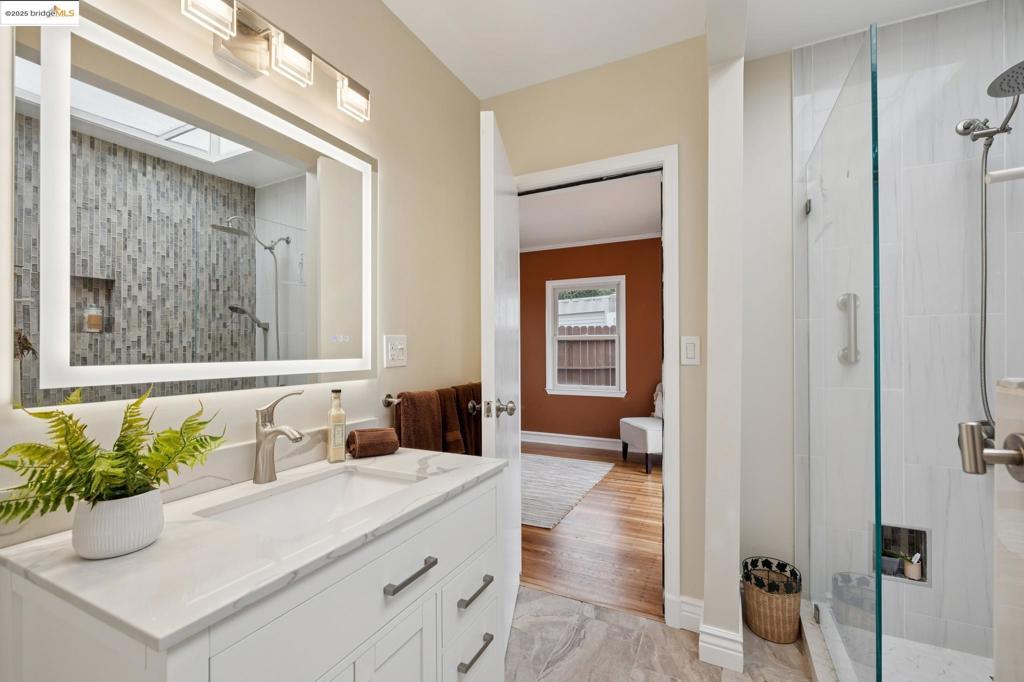 EL CERRITO VIEW - Residential