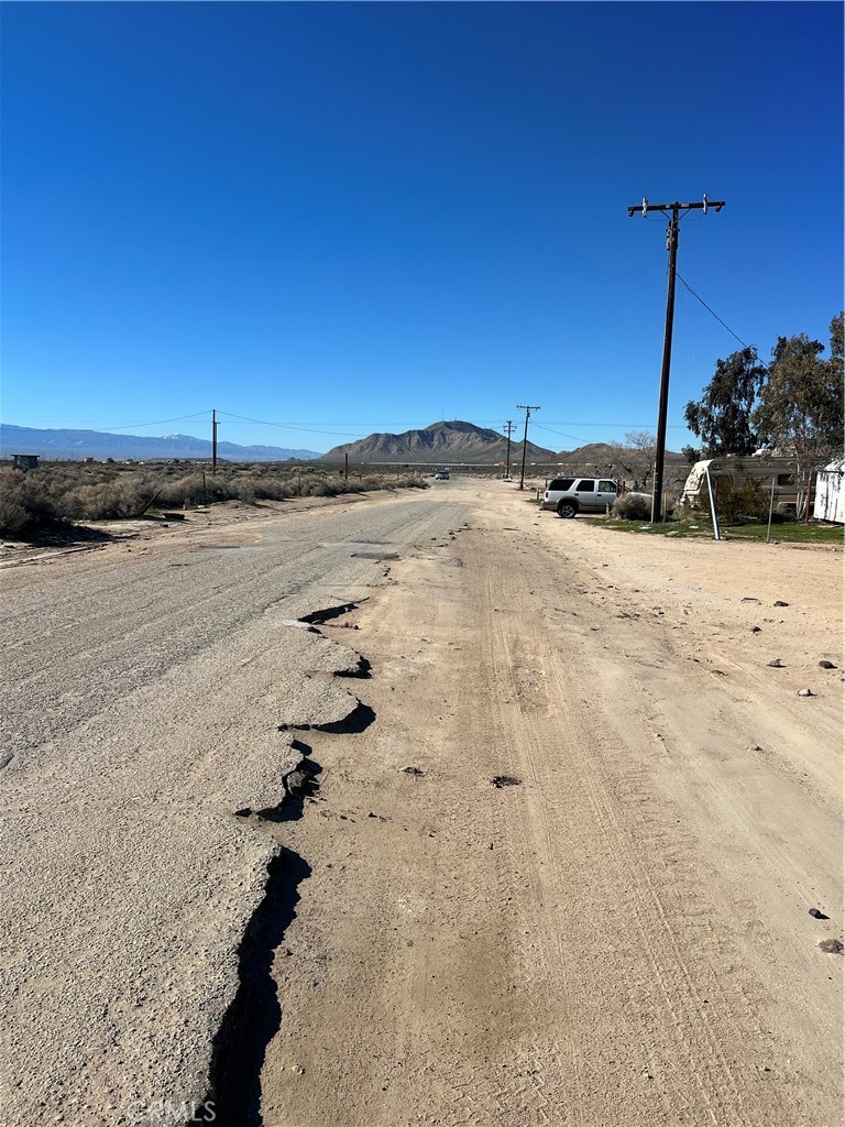 21012 Stoddard Wells