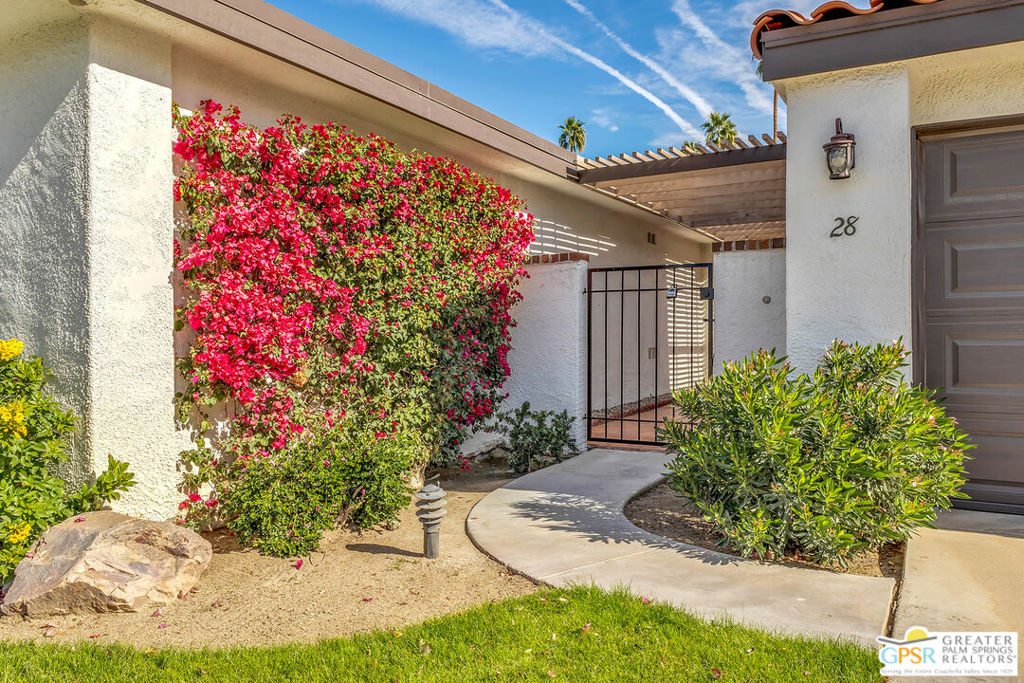 28 Calle Encinitas