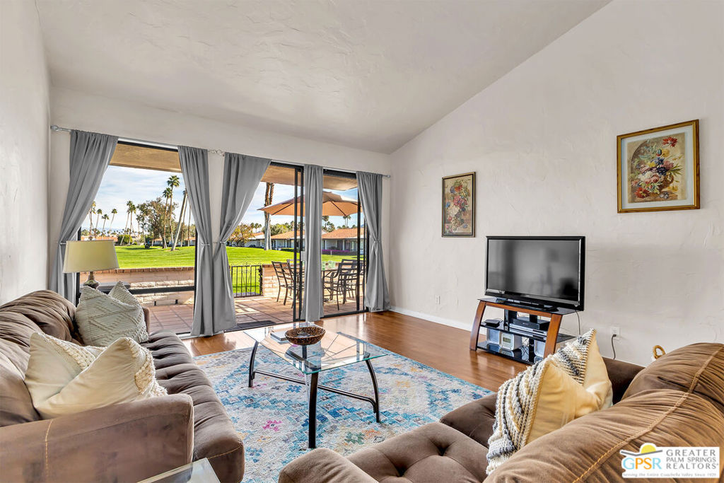 28 Calle Encinitas
