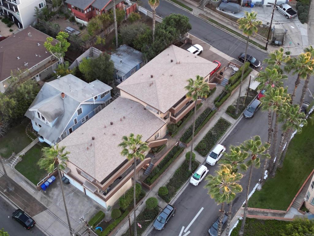 8105 19 Lemon Avenue