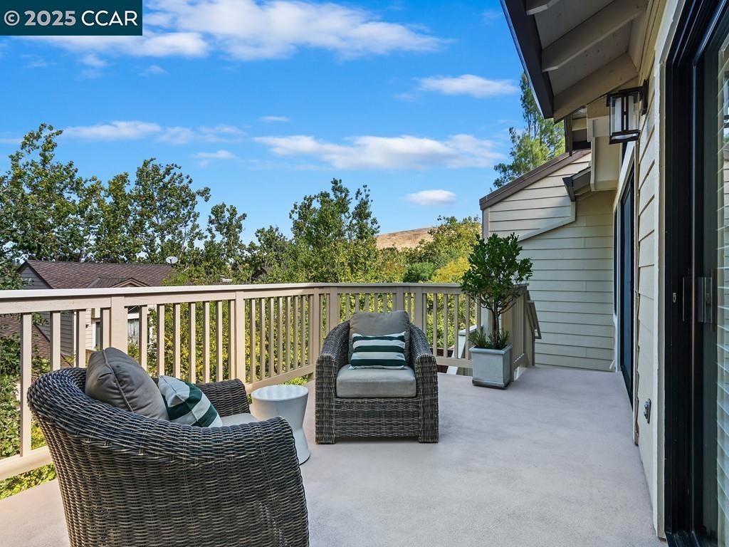 BEACON RIDGE - Residential