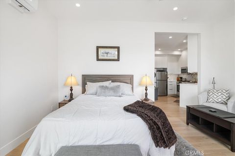 Photo of 1515 Tahiti Avenue #B, Laguna Beach, CA 92651 (MLS # OC25251158)