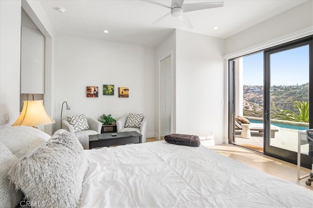 Photo of 1515 Tahiti Avenue #B, Laguna Beach, CA 92651 (MLS # OC25251158)