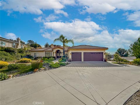 Photo of 751 Parmenter Court, Thousand Oaks, CA 91362 (MLS # SR26132451)