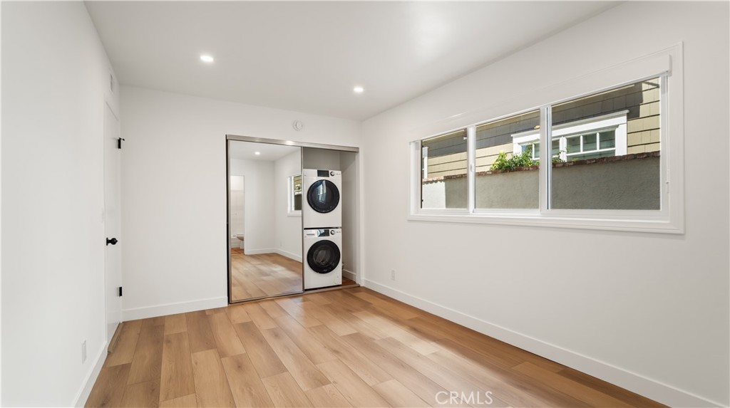 Corona del Mar South of PCH (CDMS) - Residential Lease
