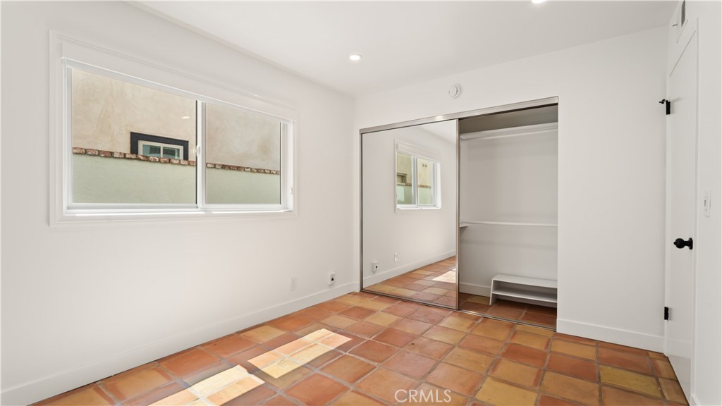 Corona del Mar South of PCH (CDMS) - Residential Lease