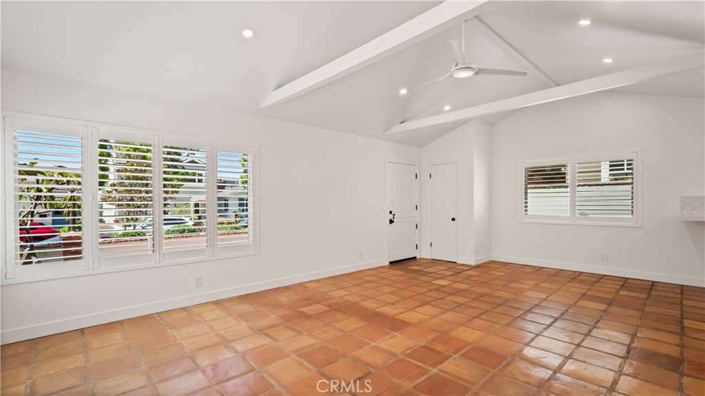 Corona del Mar South of PCH (CDMS) - Residential Lease
