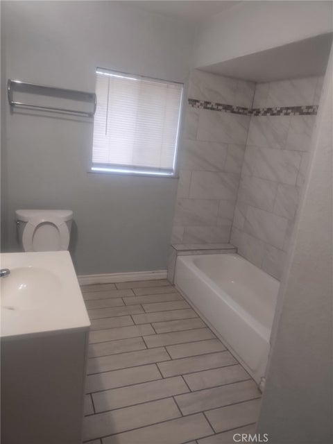 Tiny photo for 3609 Oliver ST, Bakersfield, CA 93307 (MLS # SB26225600)