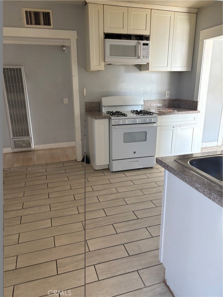 3609 Oliver