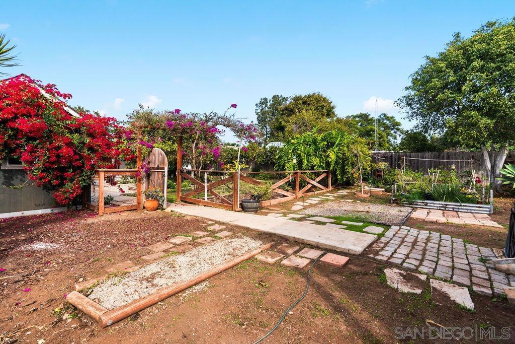 Encanto - Residential