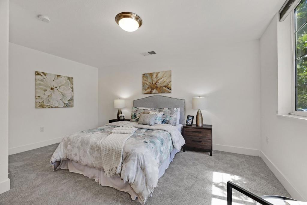 29272 Hub Lane