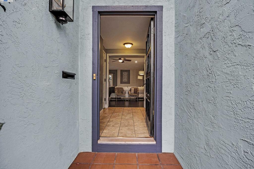 RHONEWOOD PARK - Residential