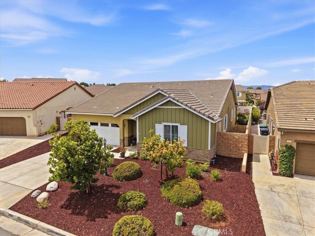 33563 Sunbonnet Court