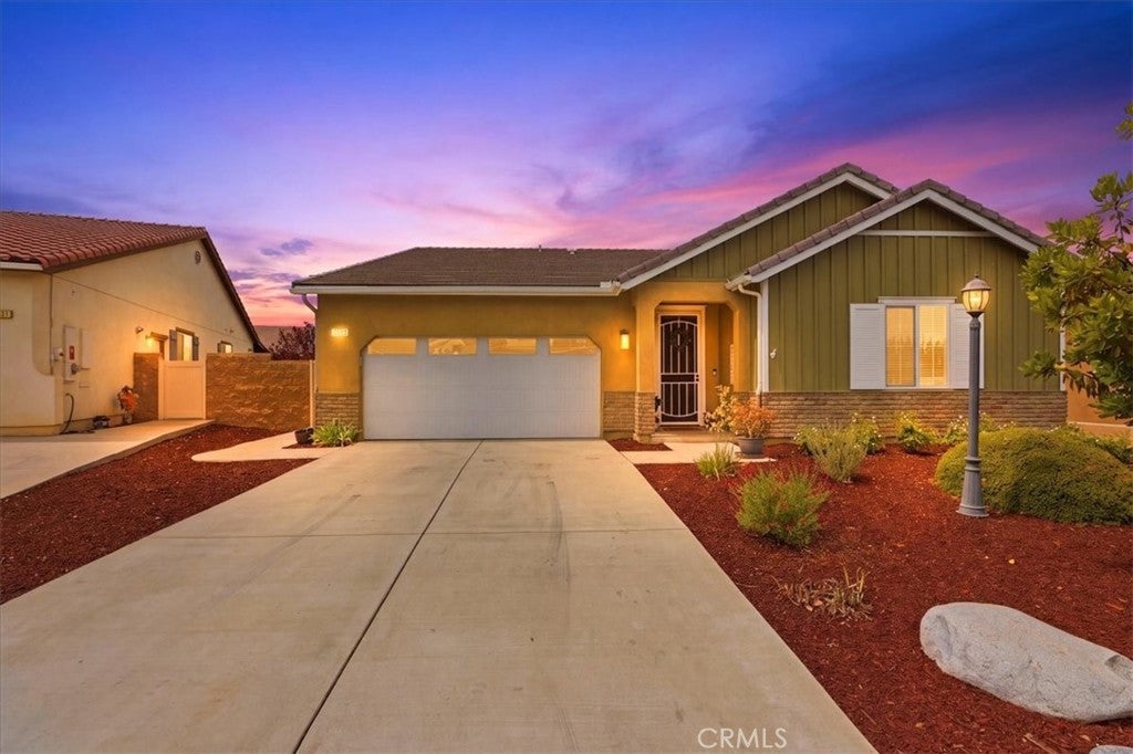 33563 Sunbonnet Court