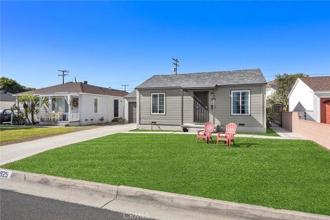 8925 Stamps Downey CA 90240