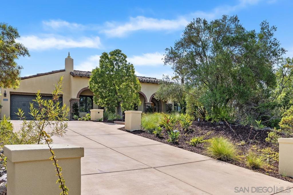 17277 Reflections Cir