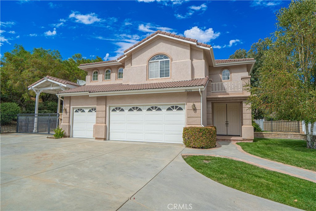 Custom Hillcrest (CHILC) - Residential
