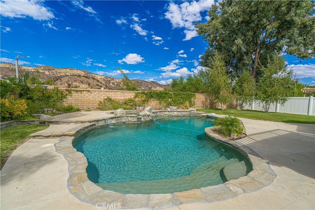 Custom Hillcrest (CHILC) - Residential