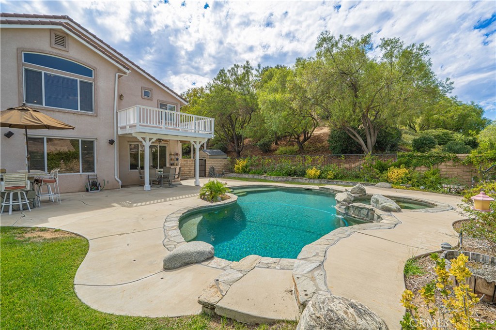 Custom Hillcrest (CHILC) - Residential