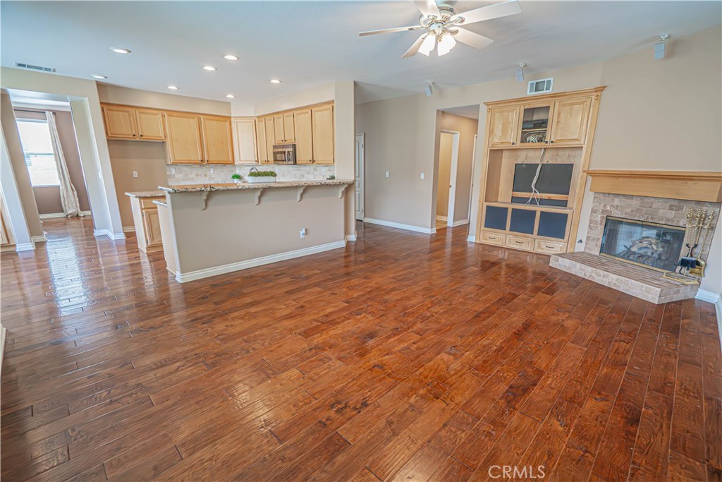 Custom Hillcrest (CHILC) - Residential