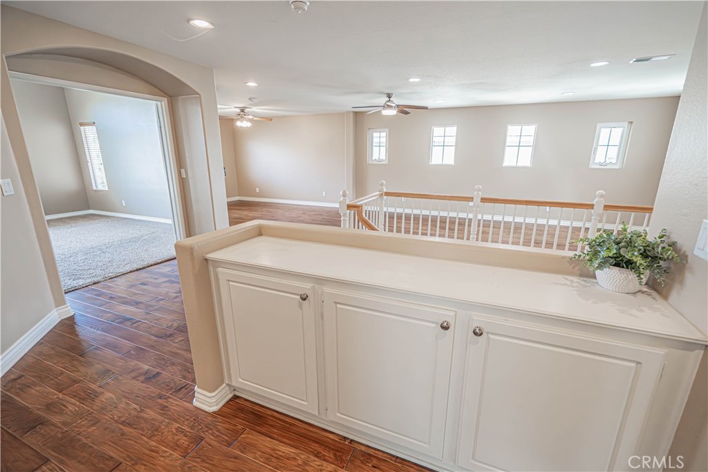 Custom Hillcrest (CHILC) - Residential