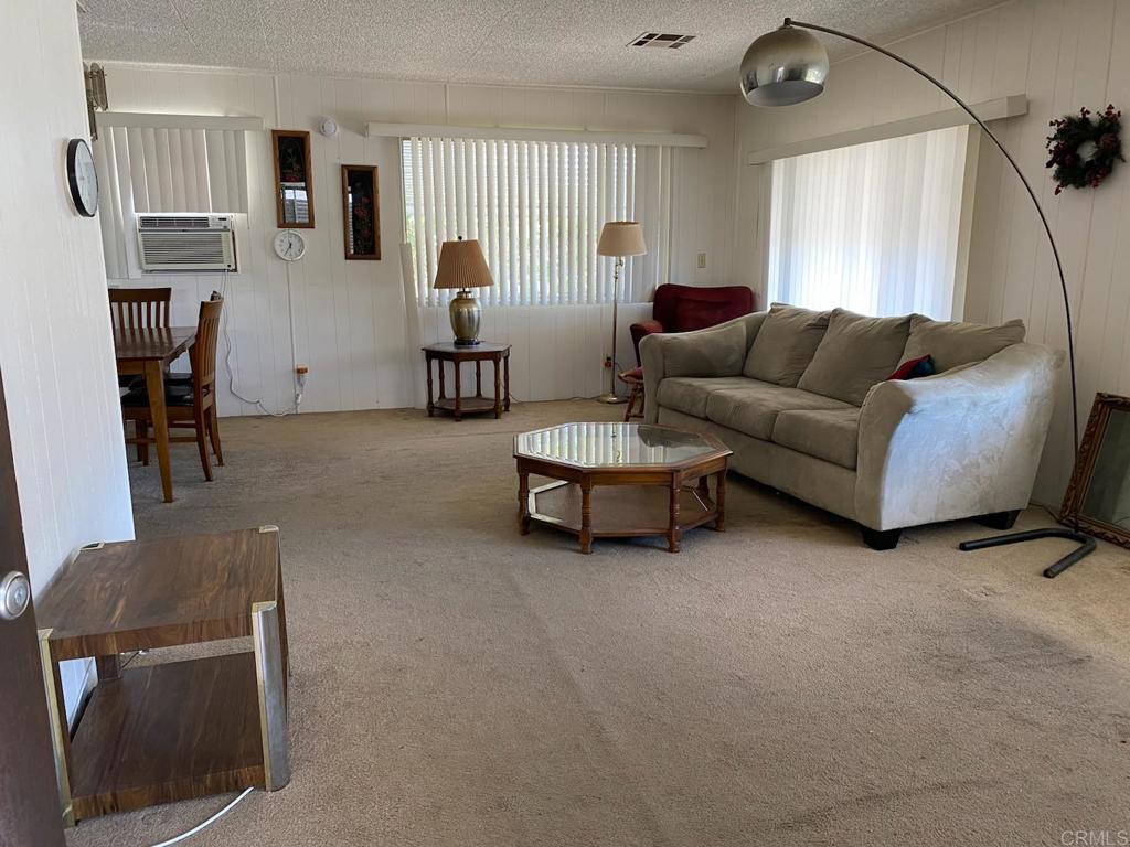 1120 Pepper Drive 115