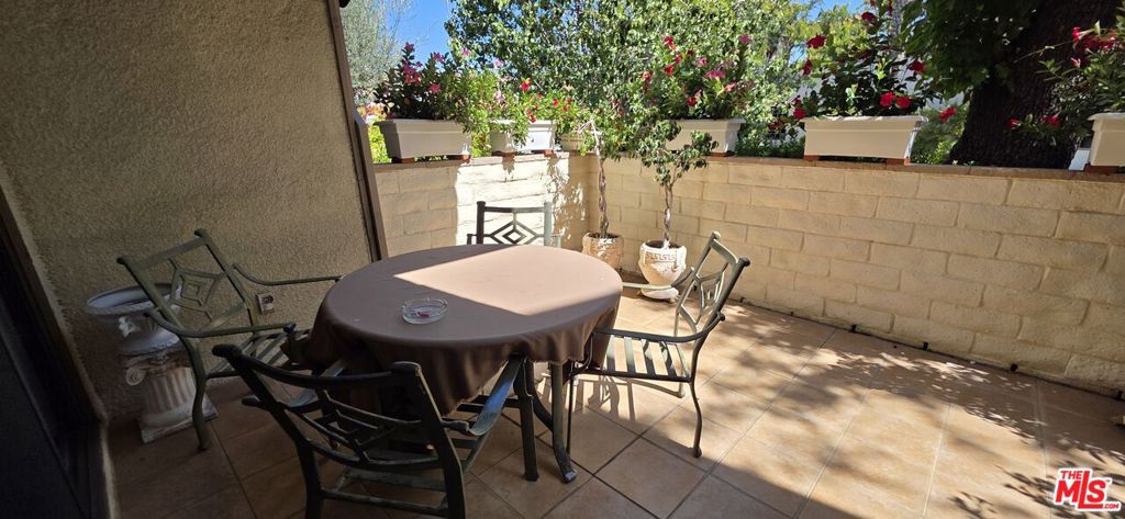 17707 Magnolia Boulevard
