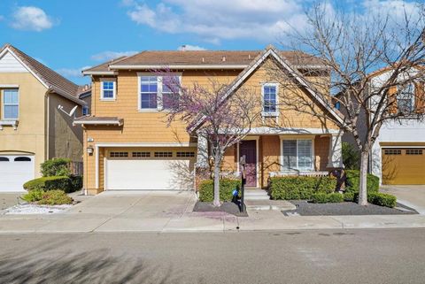 Photo of 806 Mornington Court, San Ramon, CA 94582 (MLS # ML82038278)
