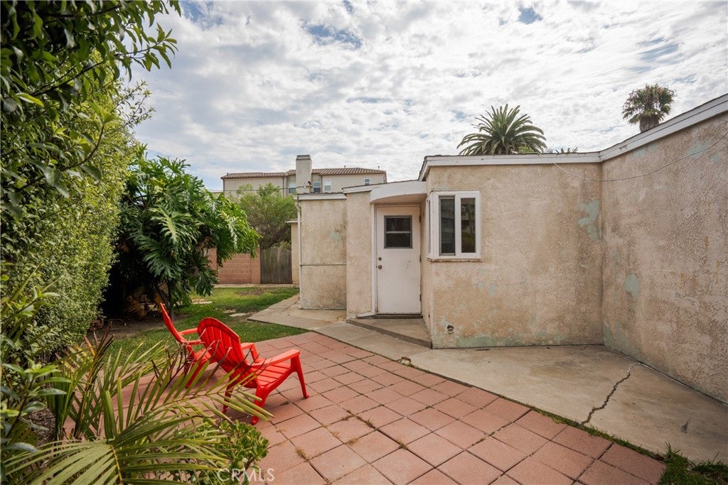 320 2nd Street, Huntington Beach CA 92648 - Photo 22