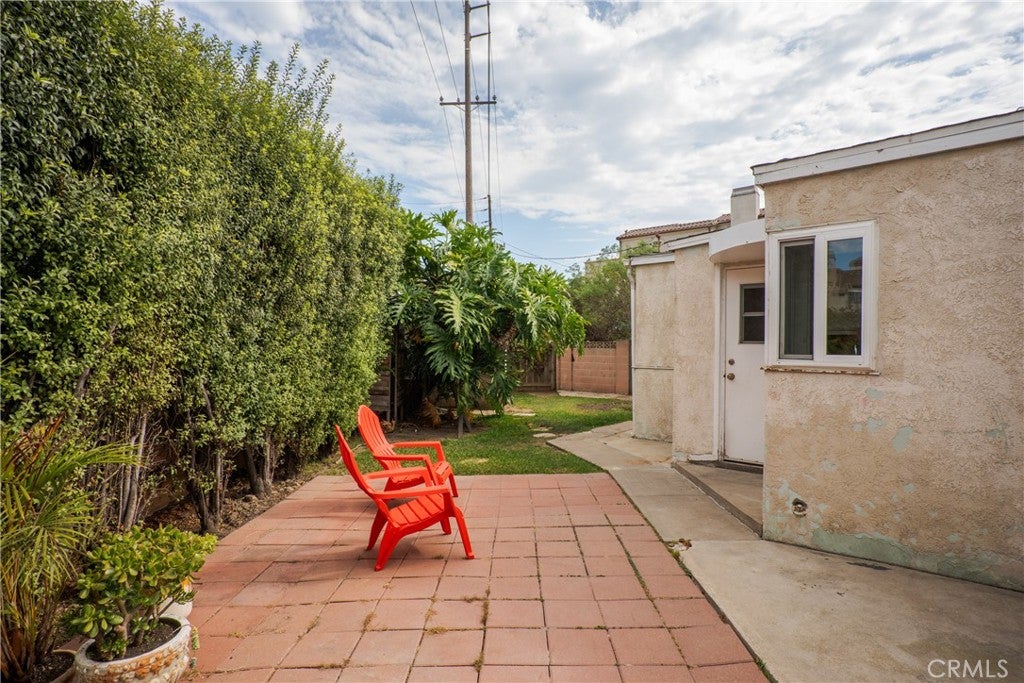 320 2nd Street, Huntington Beach CA 92648 - Photo 23