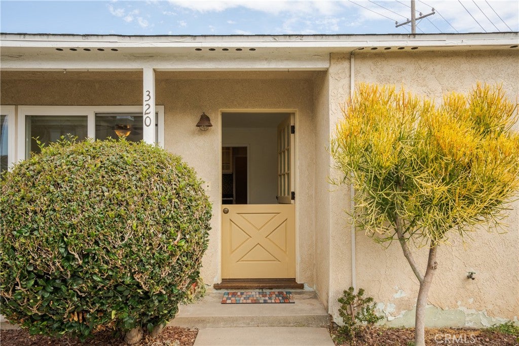 320 2nd Street, Huntington Beach CA 92648 - Photo 11