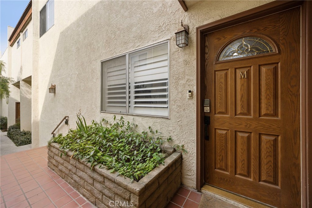 2452 Chelsea Place M