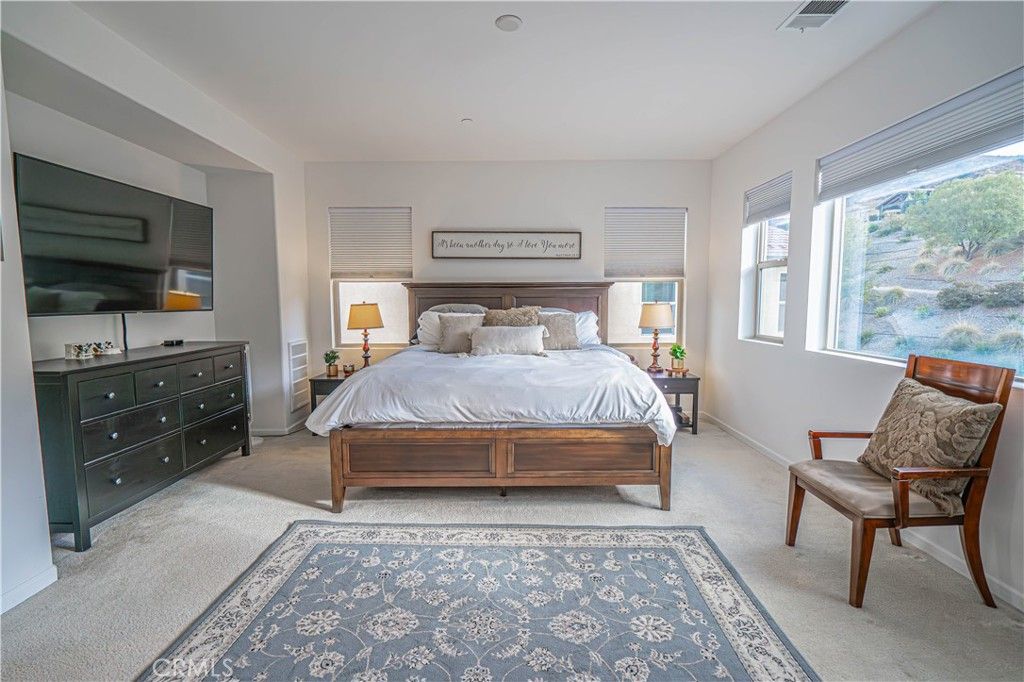 listing image 130727754131114832276
