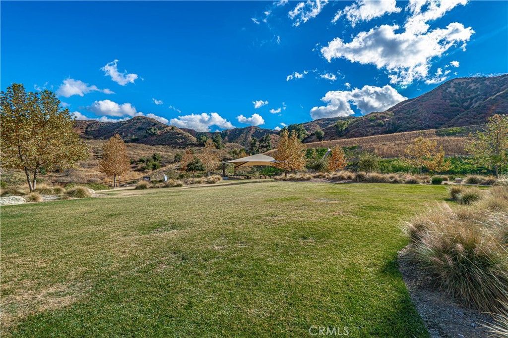 listing image 130729490222925702249