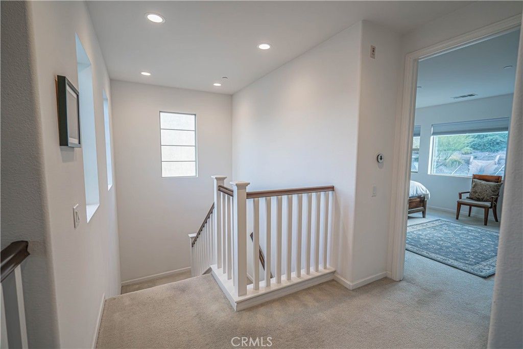 listing image 130720044113892366023