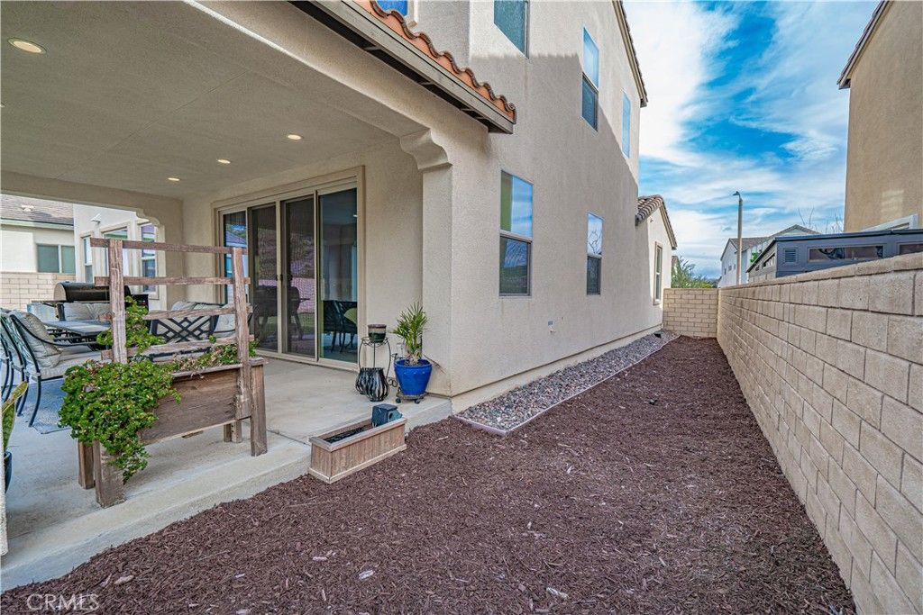 listing image 130729754024103729958