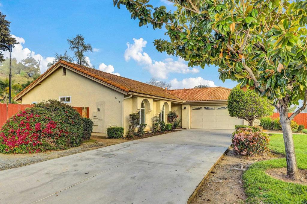 9314 Los Coches Road