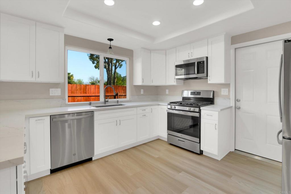 9314 Los Coches Road