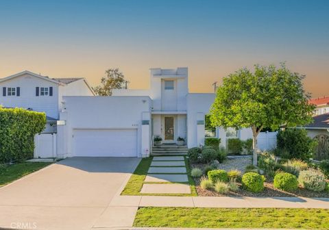 4921 Rupert Encino CA 91316