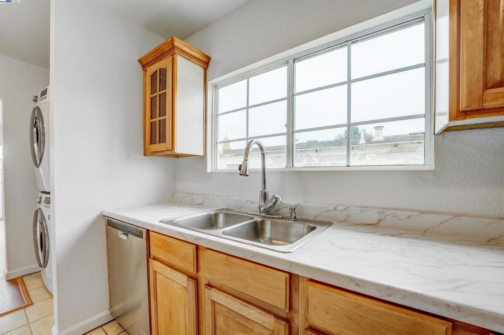 SEMINARY - Residential