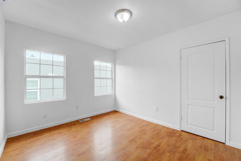 SEMINARY - Residential