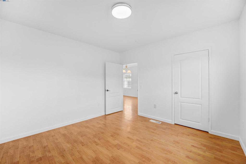 SEMINARY - Residential